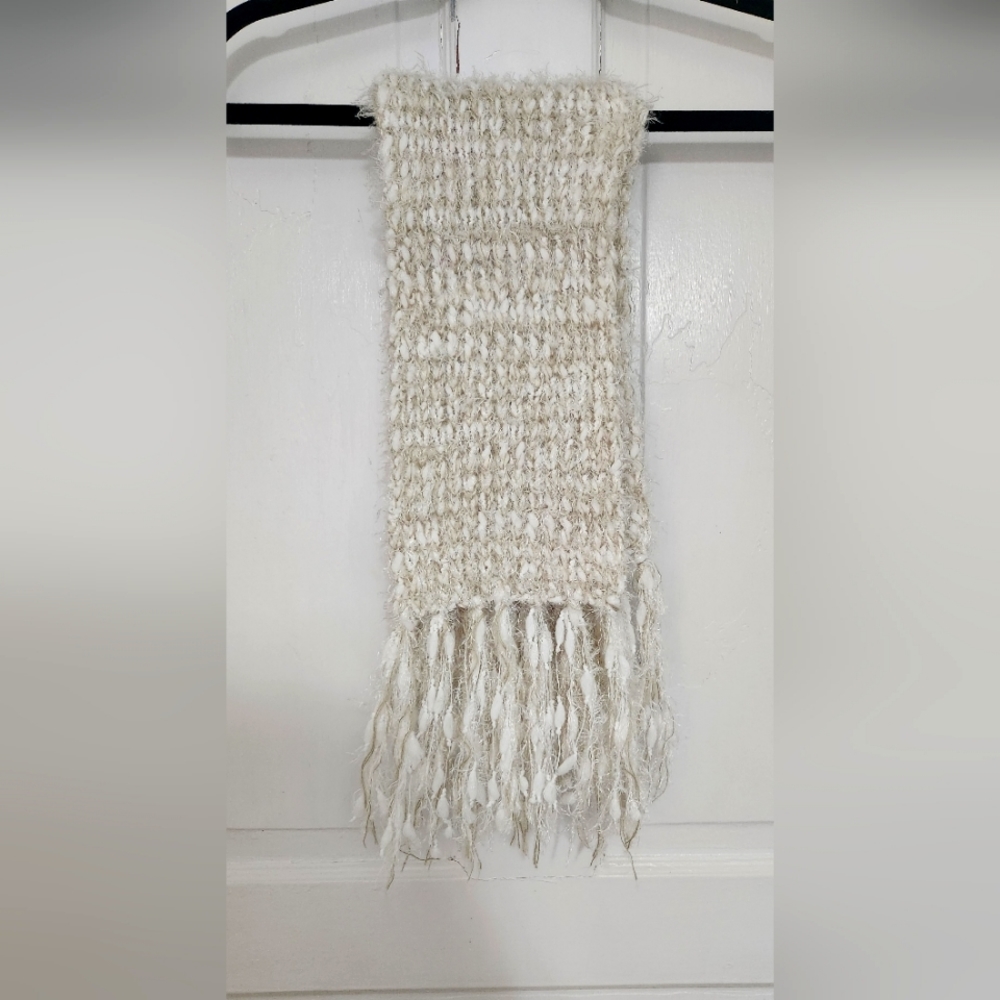 Beautiful, Soft Women's Scarf - Never Worn!